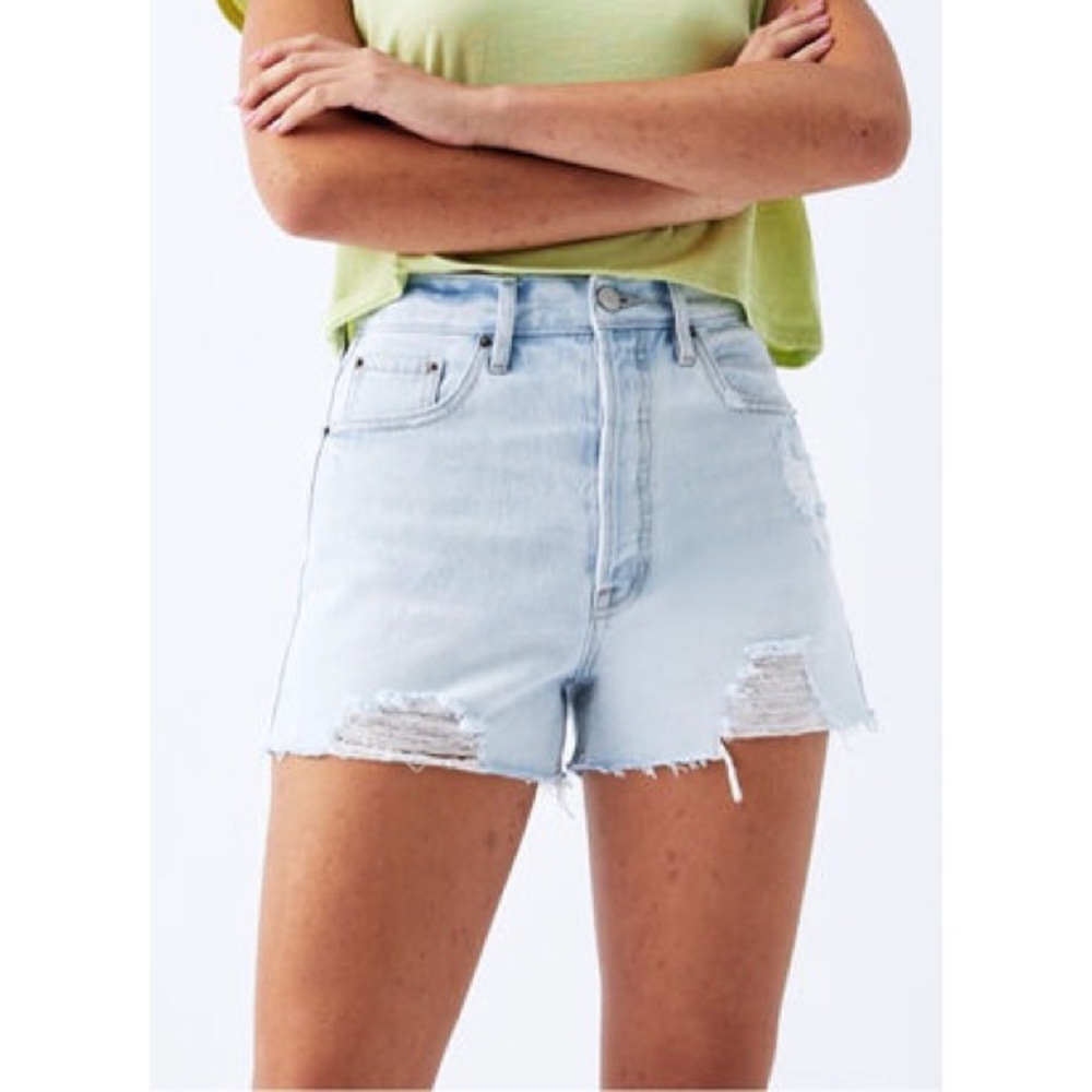 pacsun : size : 25 : ultra high-rise vintage denim distressed ripped jean shorts